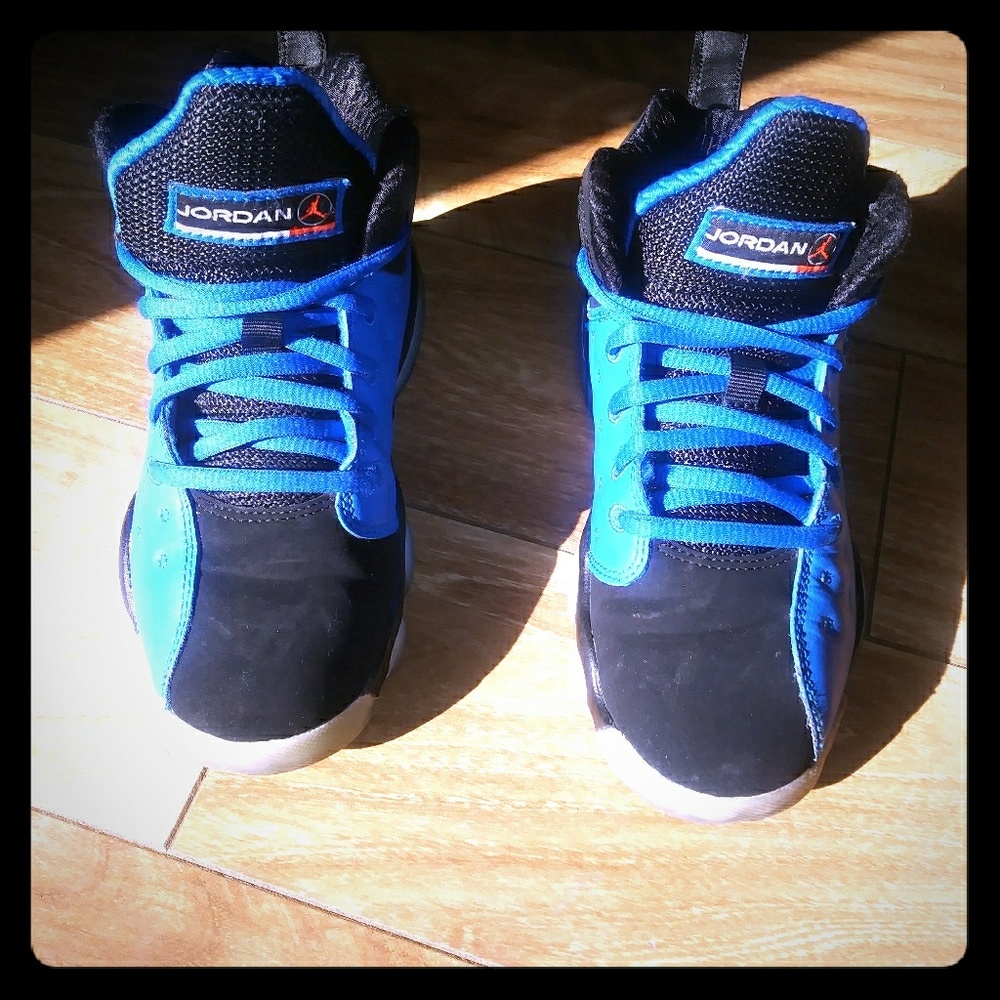 Sz 13c toddler Jordan sneakers